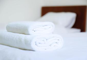 Alrowwad Guest House allows 18 year olds to book a room