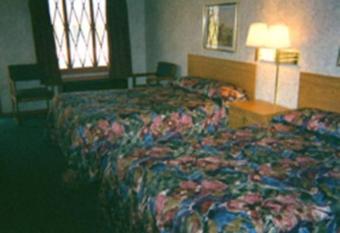 Relax Inn Richmond has Smoking rooms