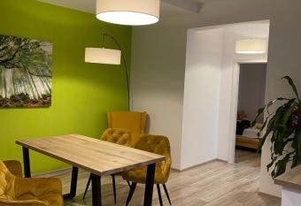 Apartamente Bucegi allows 18 year olds to book a room