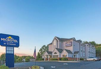 Microtel Inn & Suites by Wyndham Norcross has Smoking rooms