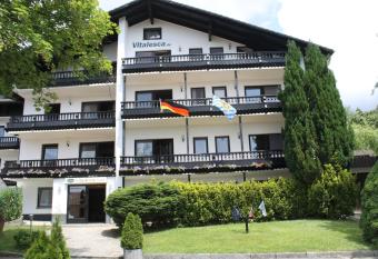 Vitalesca has Balcony rooms