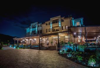 Ciflik Winery has Balcony rooms