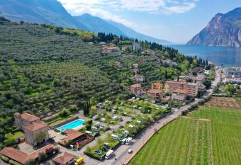 Camping Brione allows 18 year olds to book a room