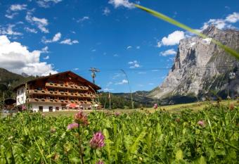 Das BODMI has Balcony rooms