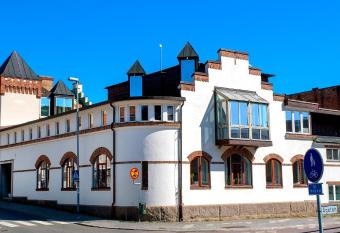City HotelApartment has Balcony rooms