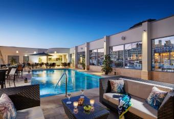 The Eliott Hotel has Balcony rooms