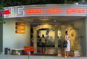 Hamra Urban Gardens allows 18 year olds to book a room