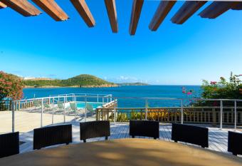 Lindbergh Bay Hotel has Balcony rooms