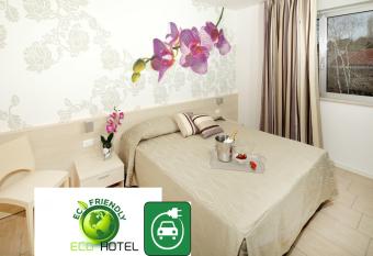 Hotel Alex has Balcony rooms