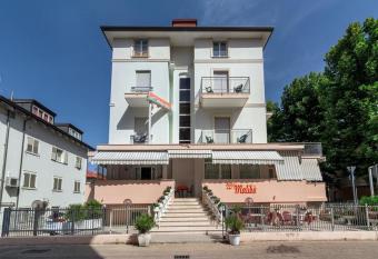 Hotel Malib   has Balcony rooms