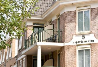 B s Strandappartementen has Balcony rooms