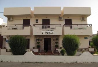 Greek Islands Studios has Balcony rooms