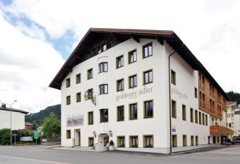 Hotel Goldener Adler Wattens allows 18 year olds to book a room