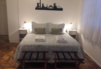 Luminoso Estudio allows 18 year olds to book a room