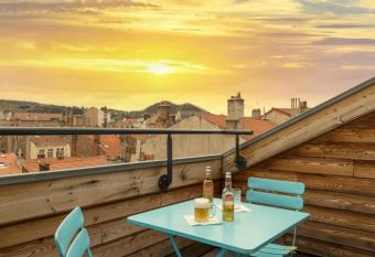 Urban Style, H  tel Le Cheval Noir, Saint-  tienne has Balcony rooms