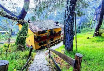 Caba  as Yasmina has Balcony rooms