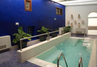 Hotel Spa La Casa Del Convento has Balcony rooms