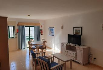 Dunas 107 has Balcony rooms