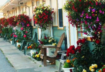 Boundary Motel allows 18 year olds to book a room