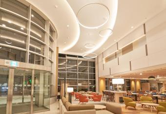 Holiday Inn & Suites Shin Osaka, an IHG Hotel allows 18 year olds to book a room