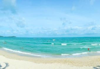 Chaweng Resort has Balcony rooms
