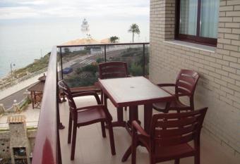 Aparthotel El Faro has Balcony rooms