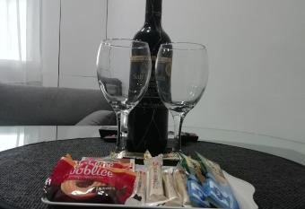 Apartment Centar allows 18 year olds to book a room