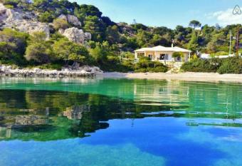 Villa Christina Luxury has Balcony rooms