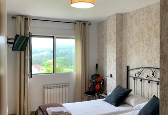 Pension 23-Vinte e Tres allows 18 year olds to book a room