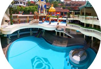 Vanda Gardenia Hotel & Resort has Balcony rooms
