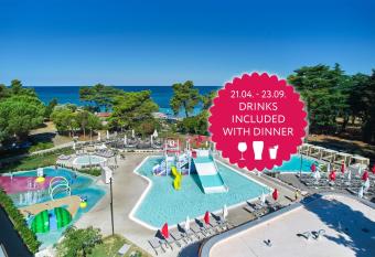 Garden Suites Umag Plava Laguna has Balcony rooms