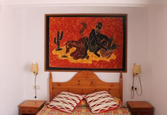 Hotel Montana allows 18 year olds to book a room