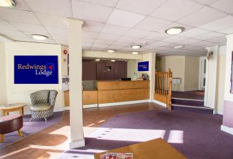 Redwings Lodge Solihull allows 18 year olds to book a room