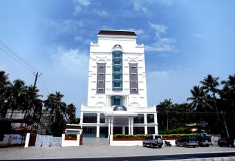 Hotel Karthika Park has Balcony rooms