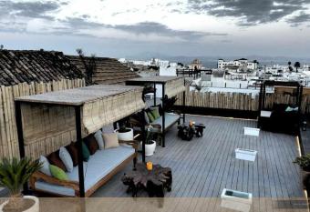 Silos19 Suites allows 18 year olds to book a room