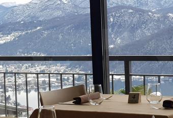 Hotel Ristorante Stampa has Balcony rooms