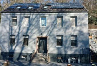 Gr  ner Blick allows 18 year olds to book a room