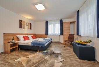 Sunny Hotel Straubing has Balcony rooms