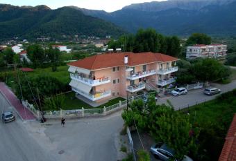 Porto Thassos Apartments & Studios has Balcony rooms