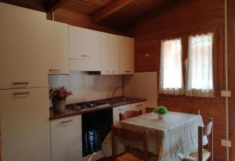 Campeggio Italia has Balcony rooms