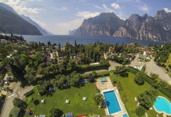 Residence Toblini has Balcony rooms