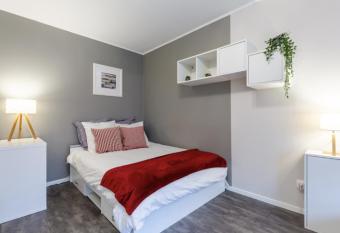 Appartement des sables has Balcony rooms