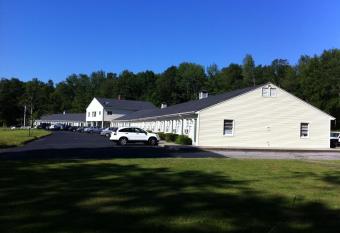 Ashford Motel has Smoking rooms