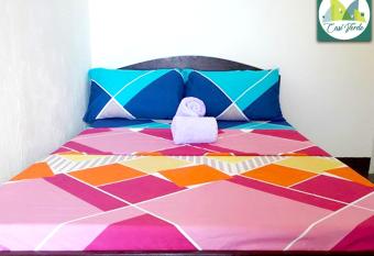 Casi Verde has Balcony rooms