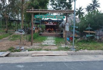 Catba Beach House has Balcony rooms