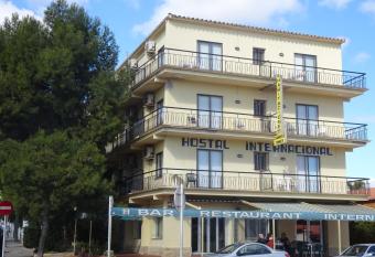 Hostal Internacional has Balcony rooms