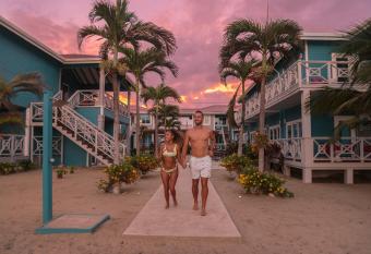 Brisa Oceano Resort allows 18 year olds to book a room