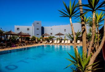 Corali Studios & Portobello Apartments has Balcony rooms