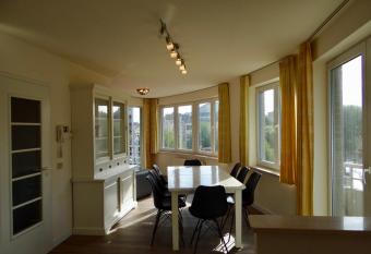 Holiday Cottages Blankenberge has Balcony rooms