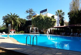 Pantheon Hotel has Balcony rooms